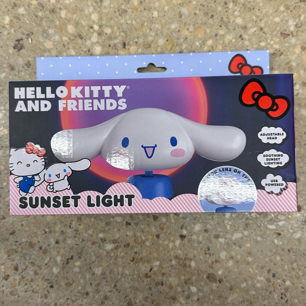 Hello Kitty and Friends Sunset Light